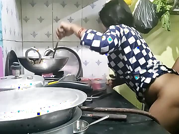 Ashu, the wild maid, gets a xxx fold from her desi aunty in this homemade Hindi audio