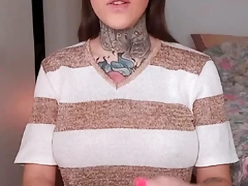 Brunette Unaccompanied Webcam Masturbation
