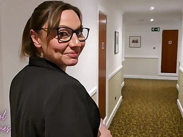 Hot MILF on every side fat natural tits gets seduced by motel hotshot plus gets showered